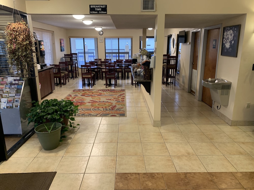 carolina inn and suites of lake norman