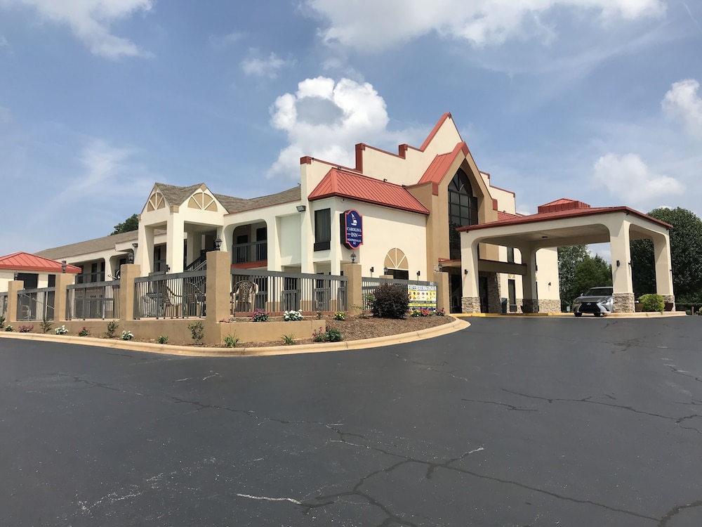 carolina inn and suites of lake norman