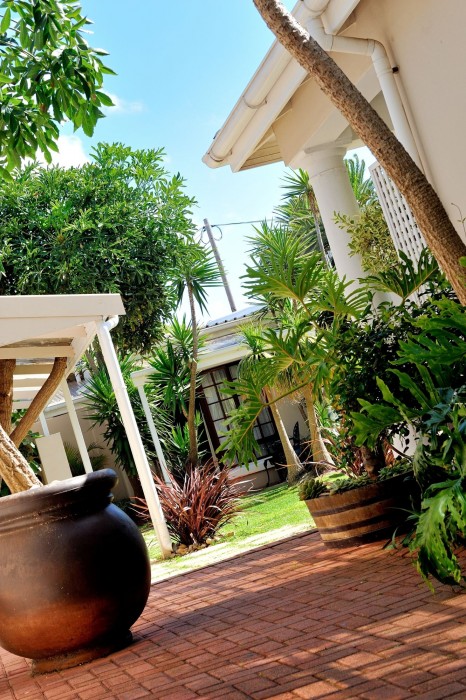 Beachwalk Bed And Breakfast,Humewood>>Grahamstown,4 star