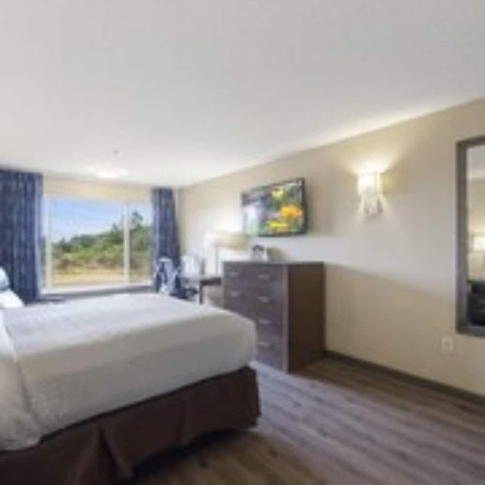 oceanview inn at the arch
