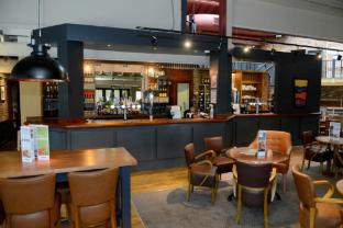 holiday inn london chessington