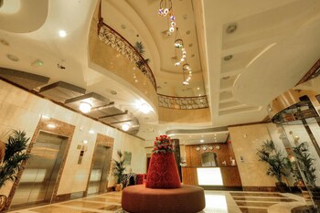 mughal suites