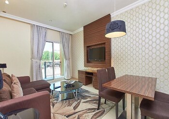 mughal suites