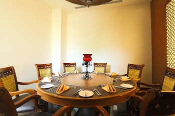 mughal suites