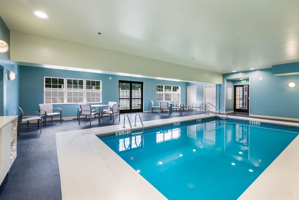 holiday inn express plymouth by ihg