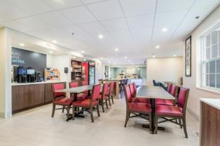 holiday inn express plymouth by ihg