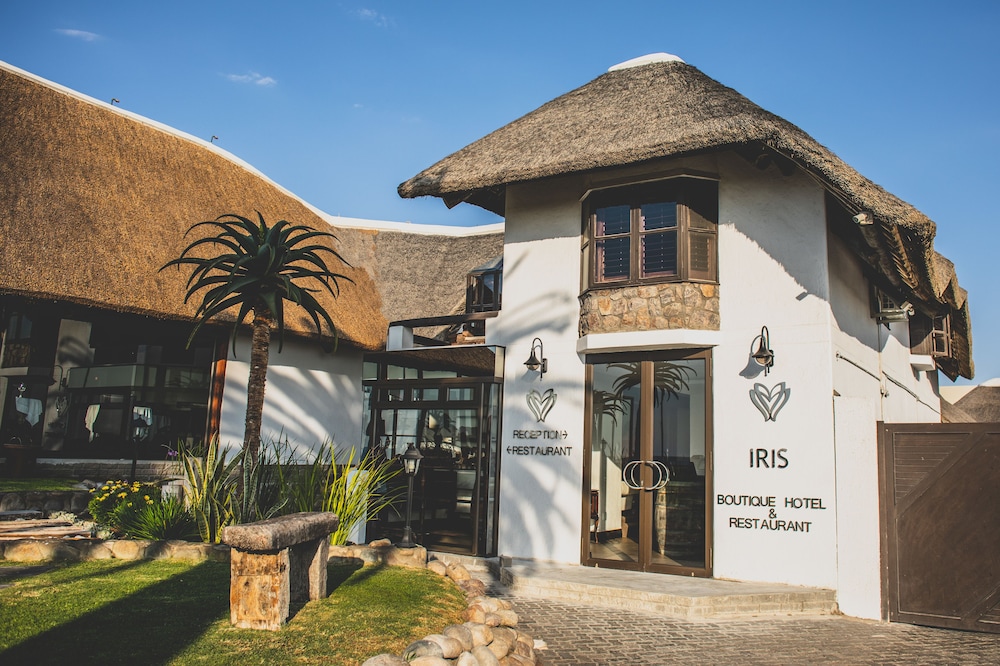 the iris boutique hotel
