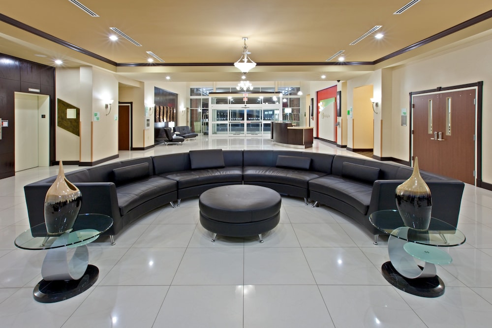 holiday inn louisville airport south by ihg