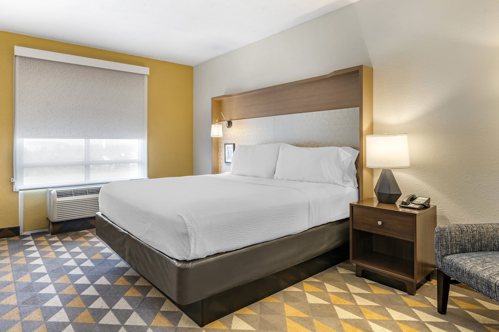 holiday inn louisville airport south by ihg