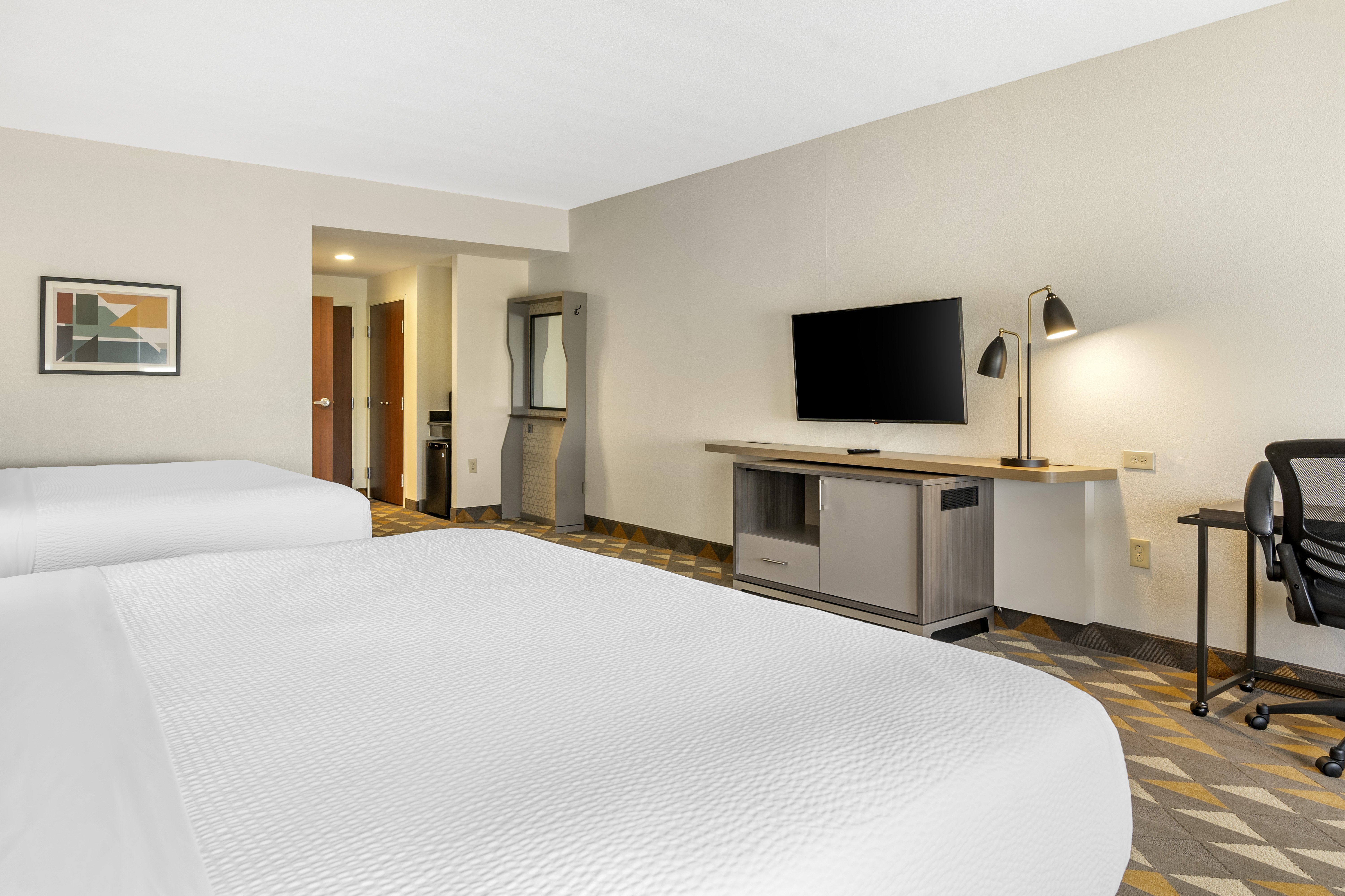 holiday inn louisville airport south by ihg