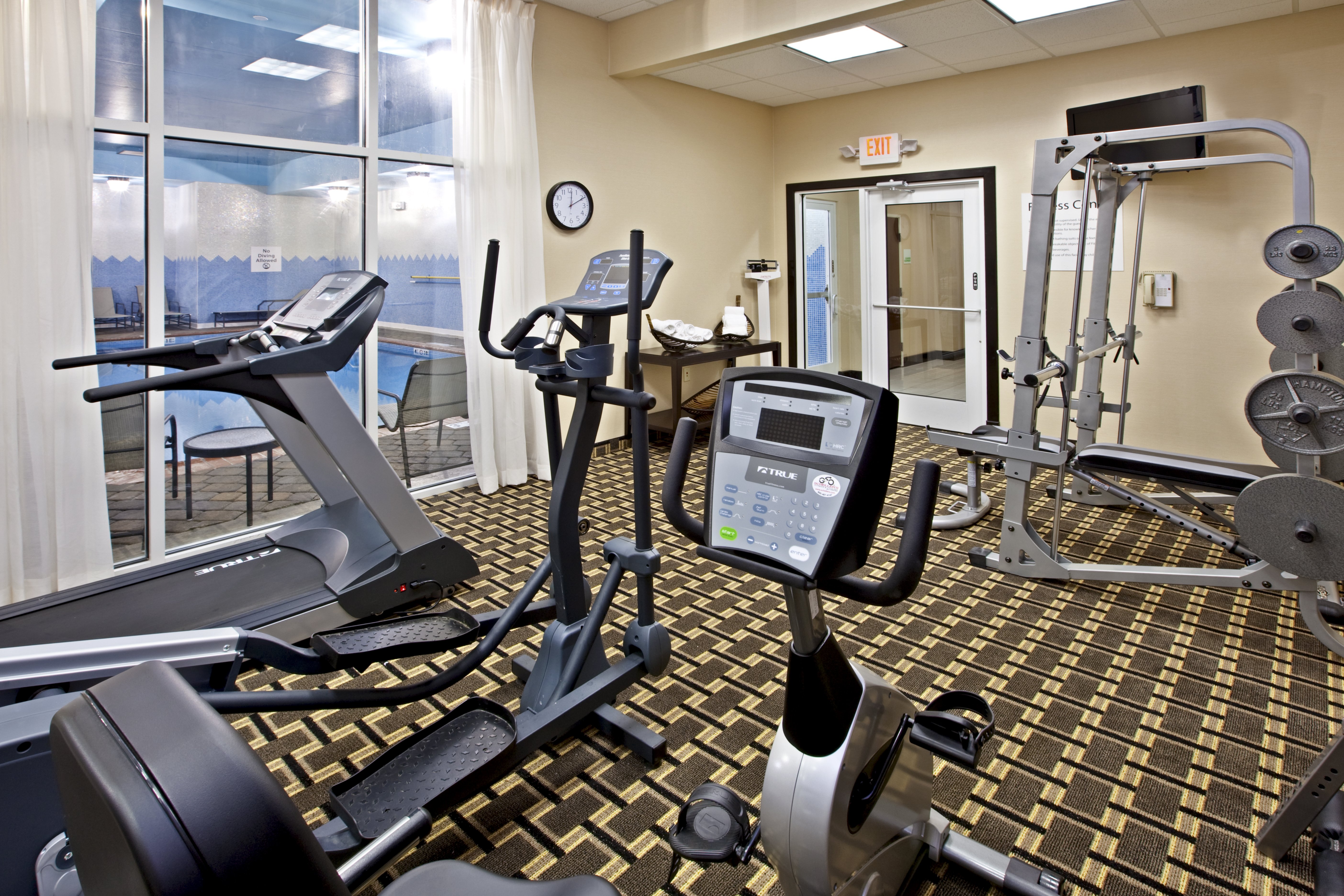 holiday inn louisville airport south by ihg
