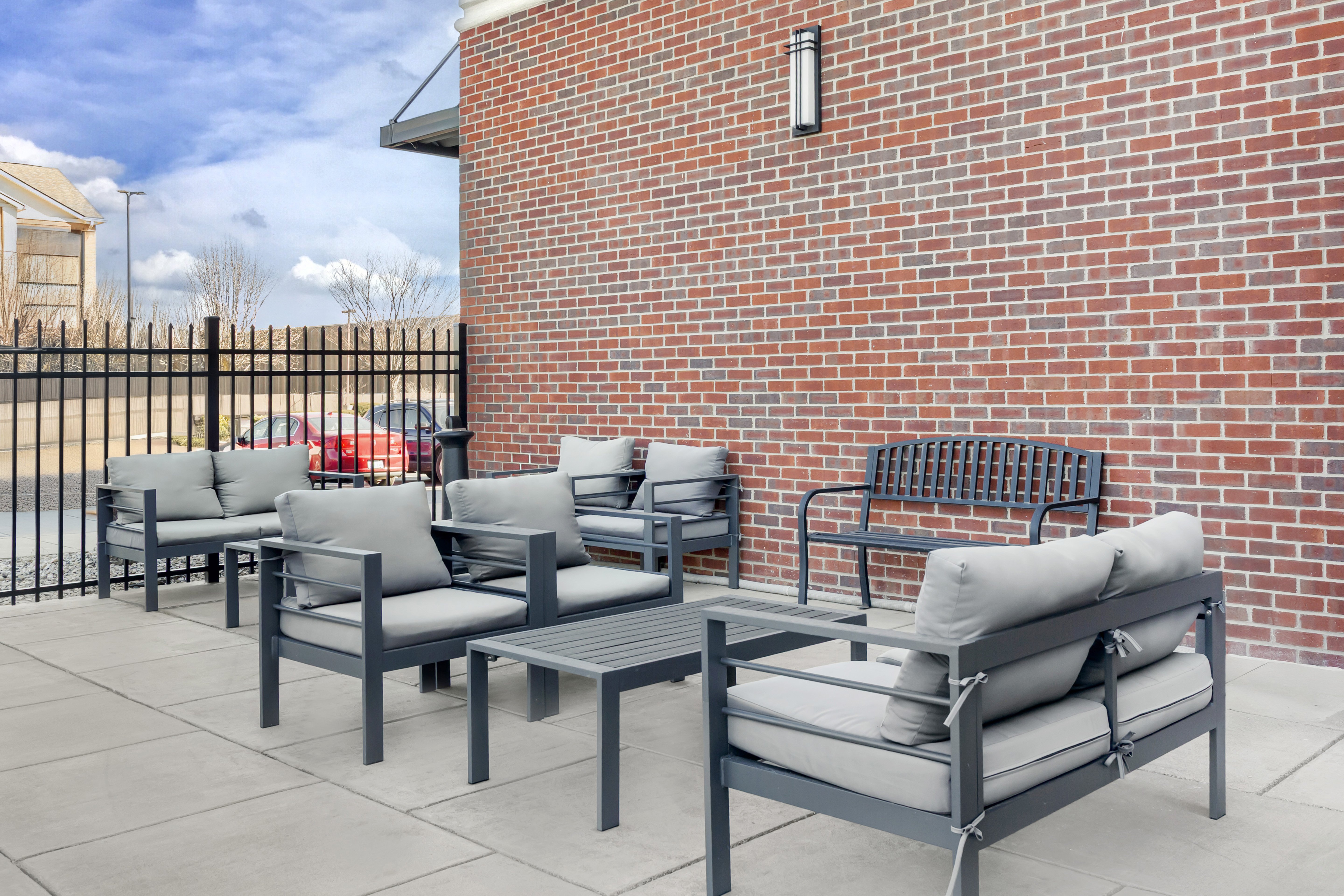 holiday inn louisville airport south by ihg