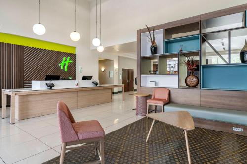 holiday inn louisville airport south by ihg