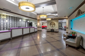 Hawthorn Suites By Wyndham Lubbock,Texas>>Lubbock,3 star