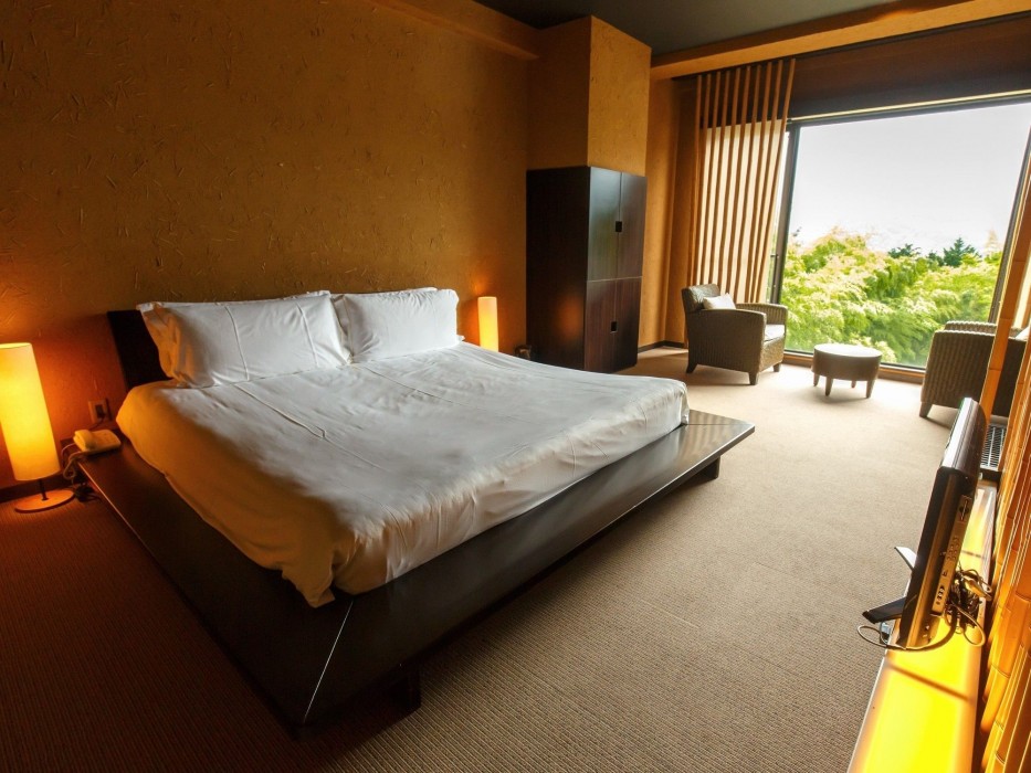 kinnotake sengokuhara adult only