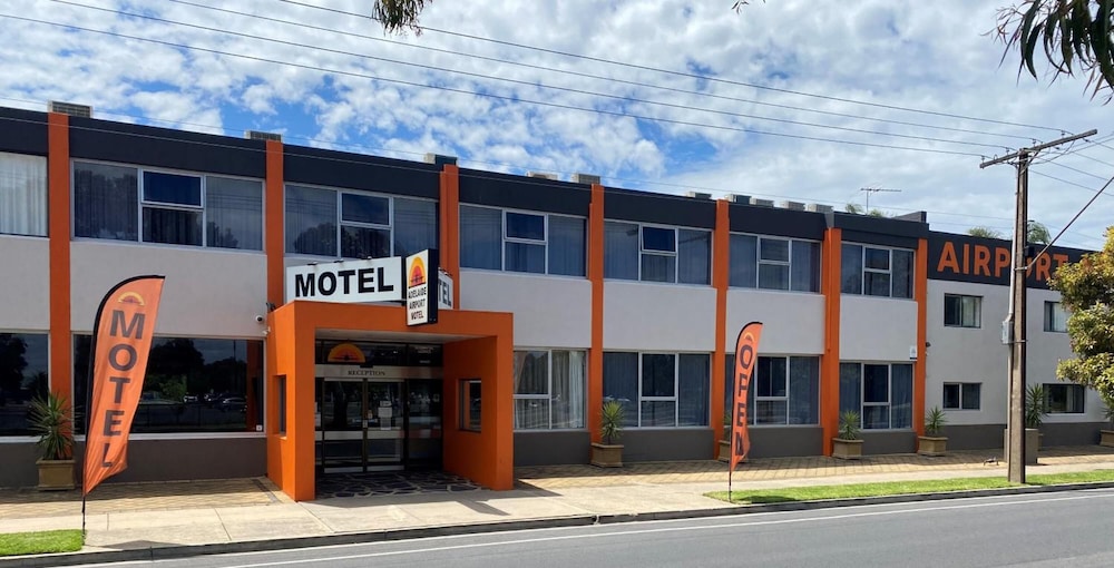 adelaide airport motel
