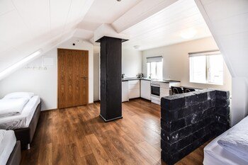 guesthouse aurora