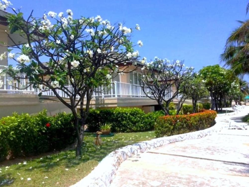 baan talay samran villa