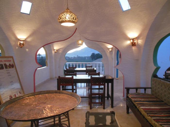 cleopatra hotel luxor