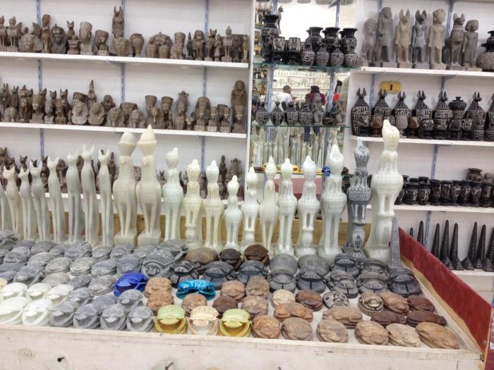 cleopatra hotel luxor