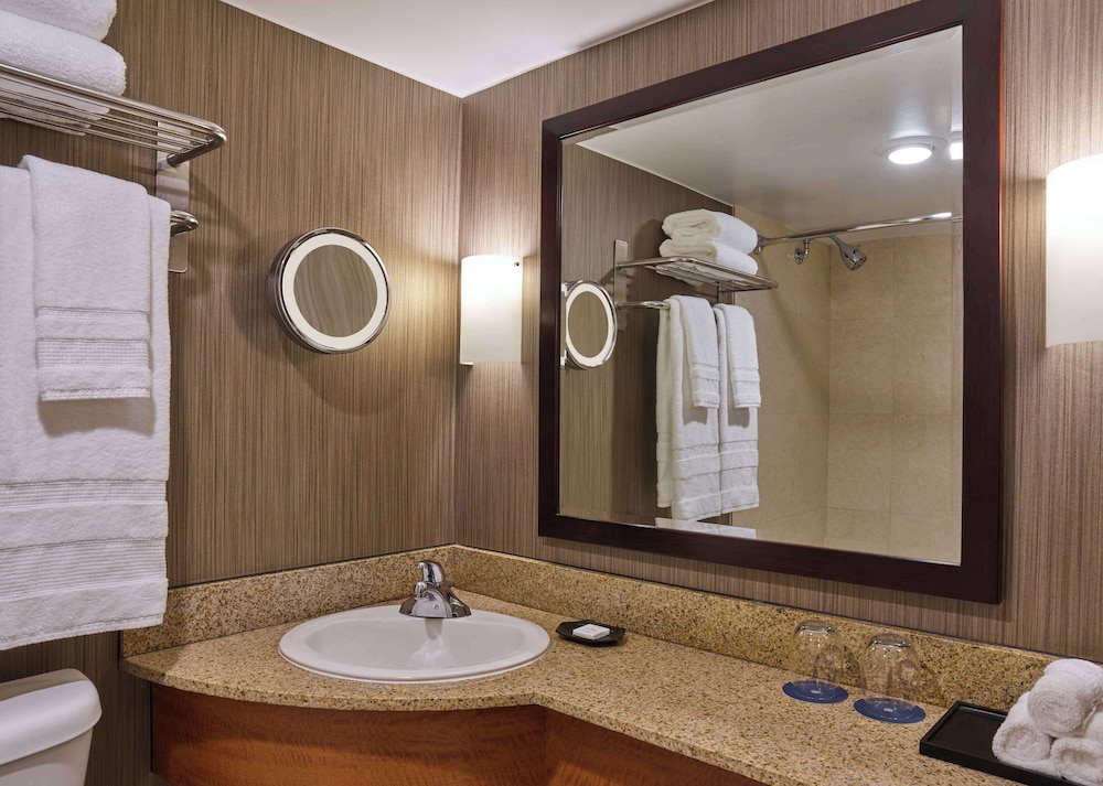 courtland grand hotel trademark collection by wyndham
