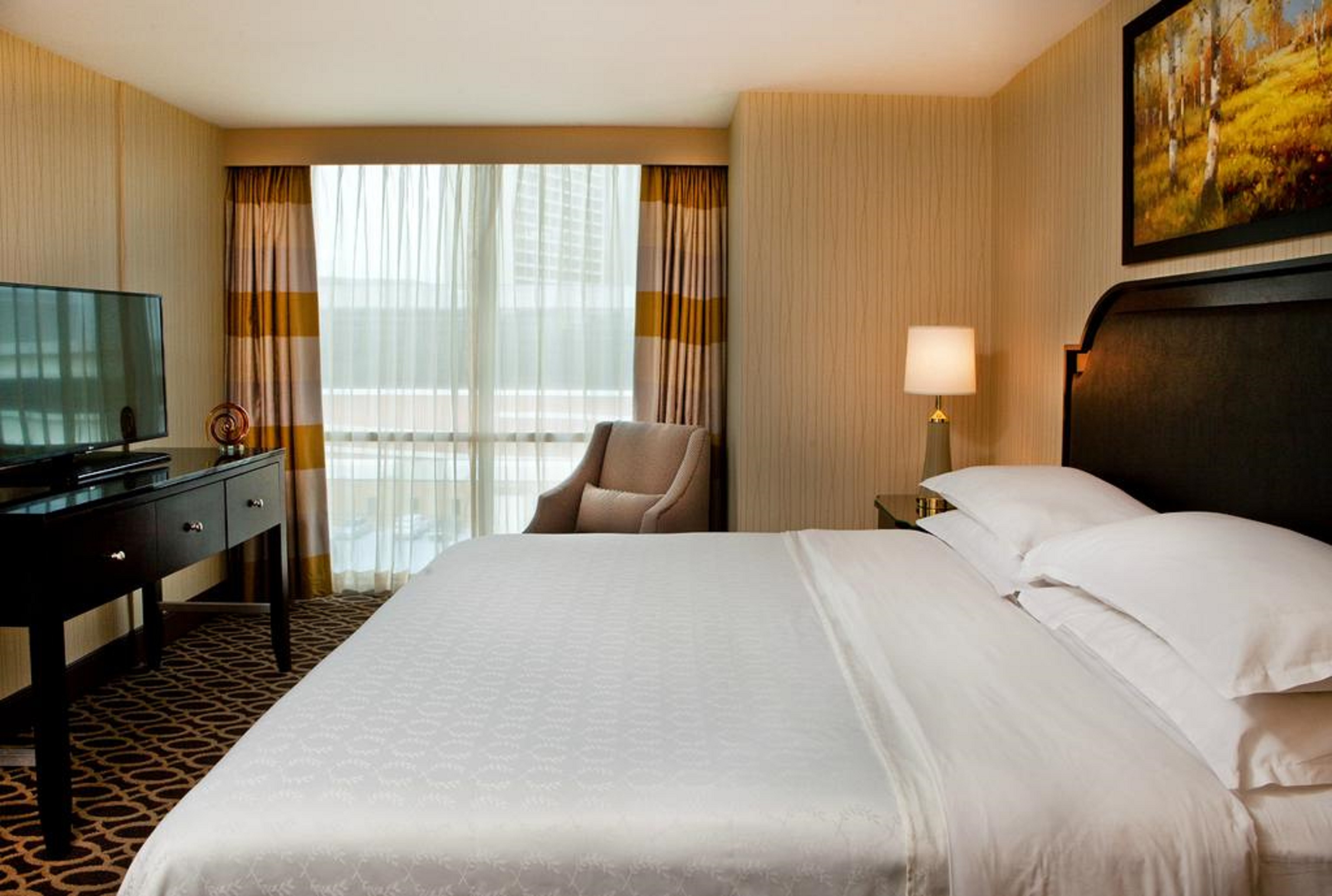 courtland grand hotel trademark collection by wyndham