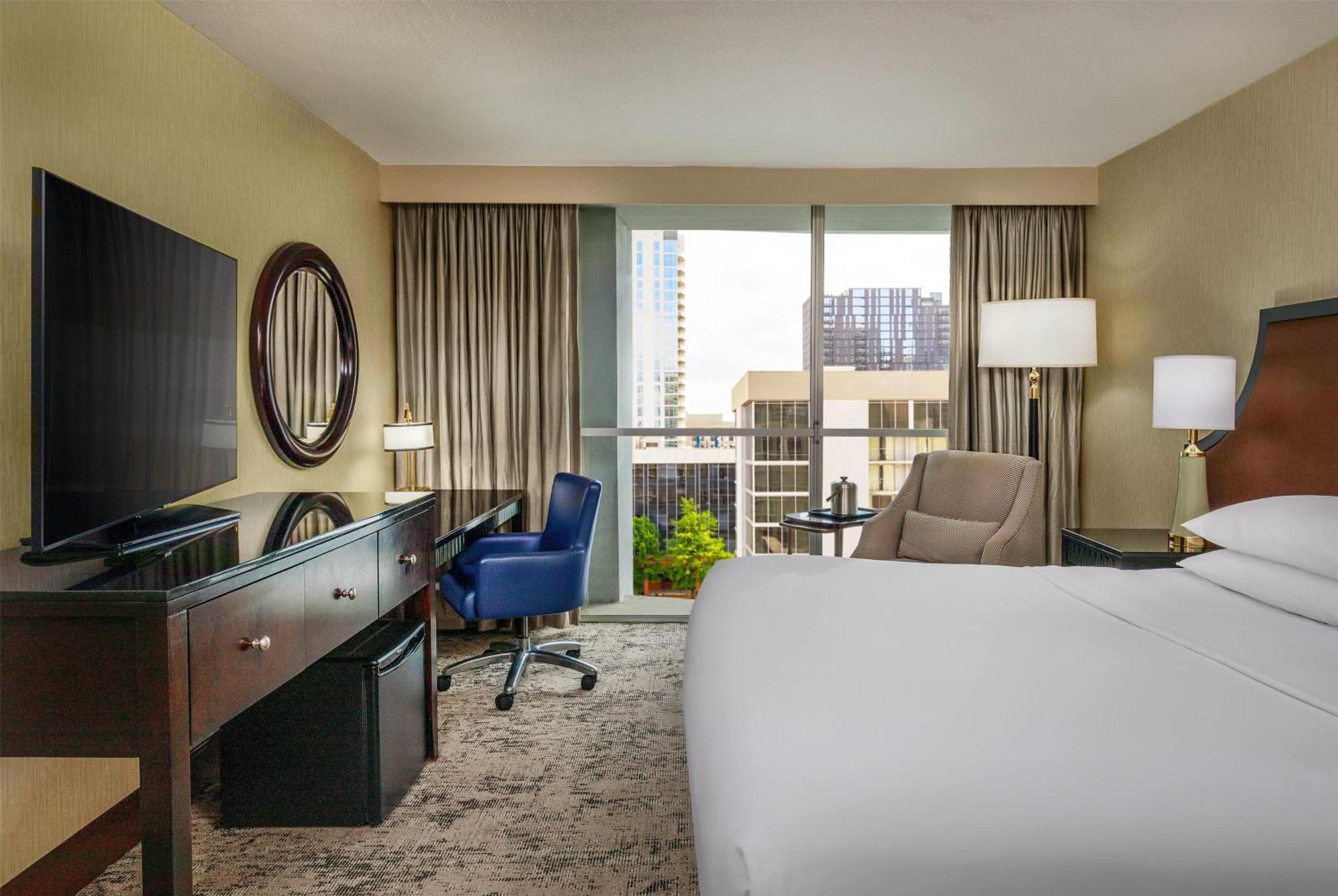 courtland grand hotel trademark collection by wyndham