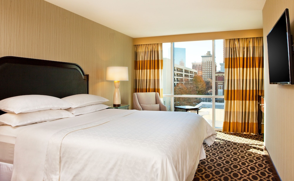 courtland grand hotel trademark collection by wyndham
