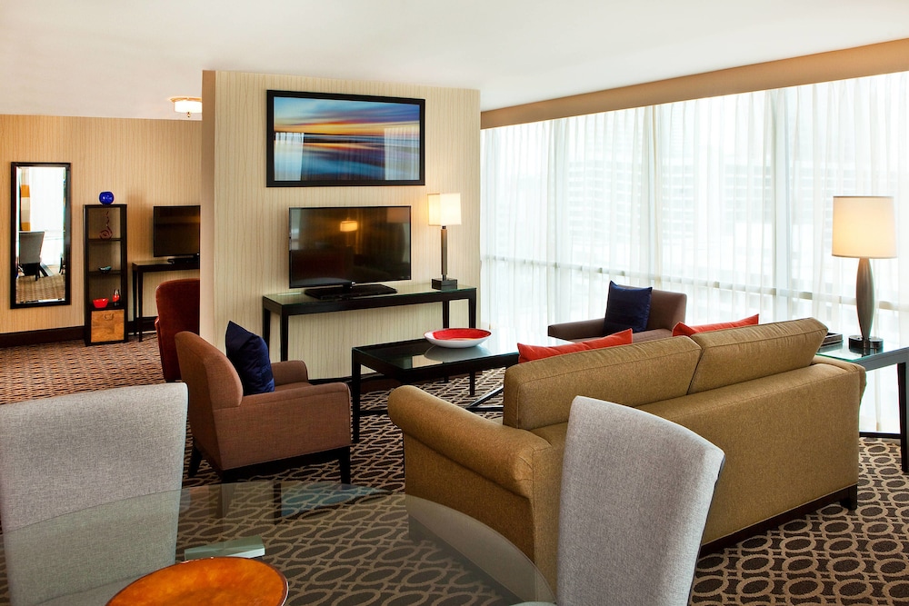courtland grand hotel trademark collection by wyndham