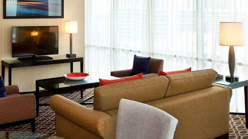 courtland grand hotel trademark collection by wyndham