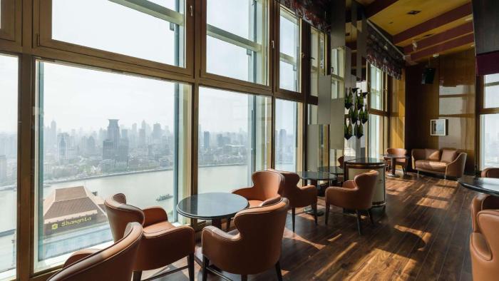 pudong shangri la shanghai