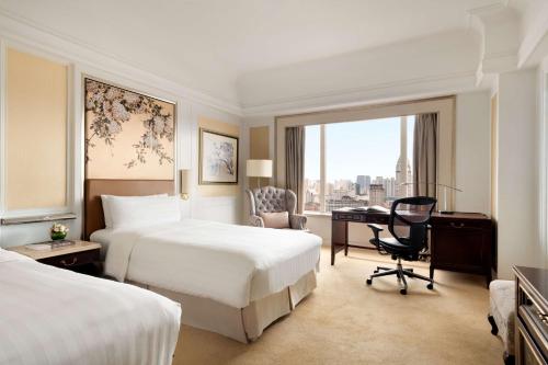 pudong shangri la shanghai