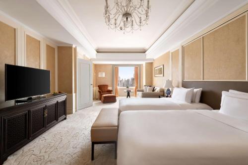 pudong shangri la shanghai