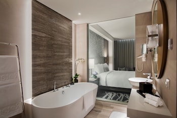 al bandar rotana dubai creek