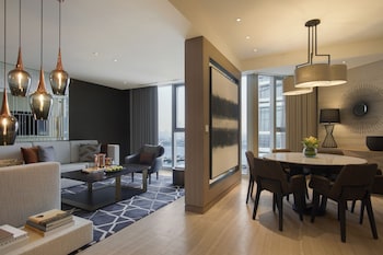 al bandar rotana dubai creek