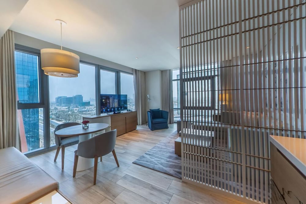 al bandar rotana dubai creek