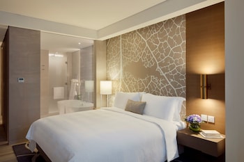 al bandar rotana dubai creek