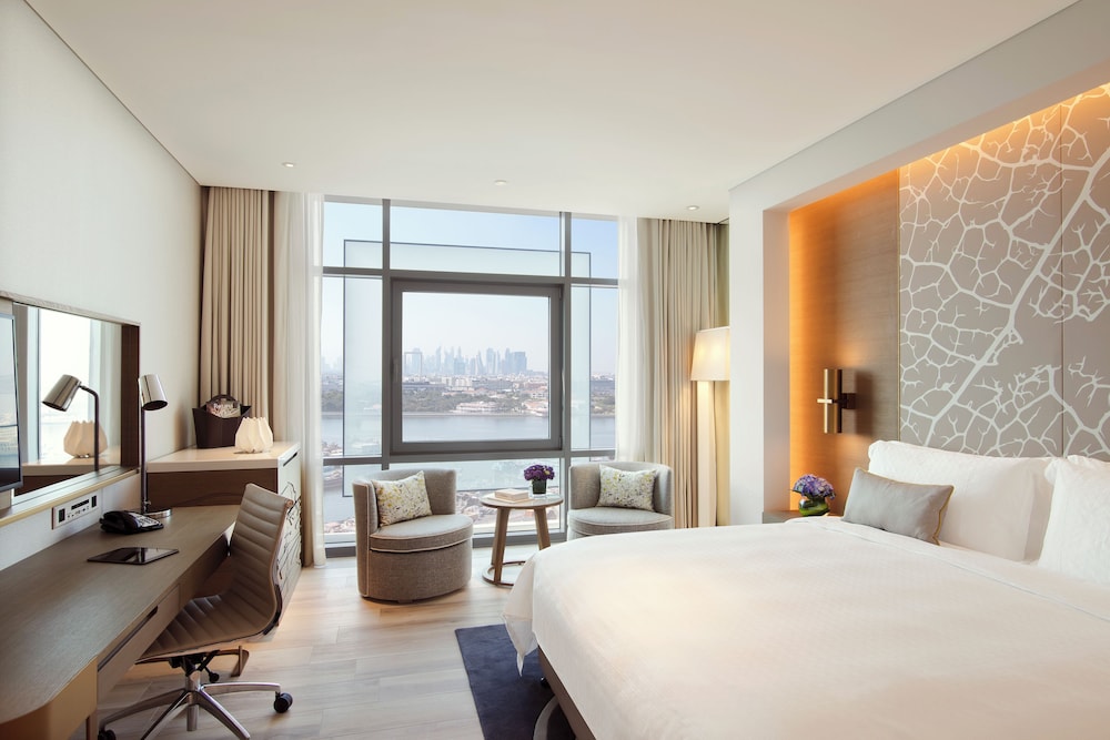 al bandar rotana dubai creek