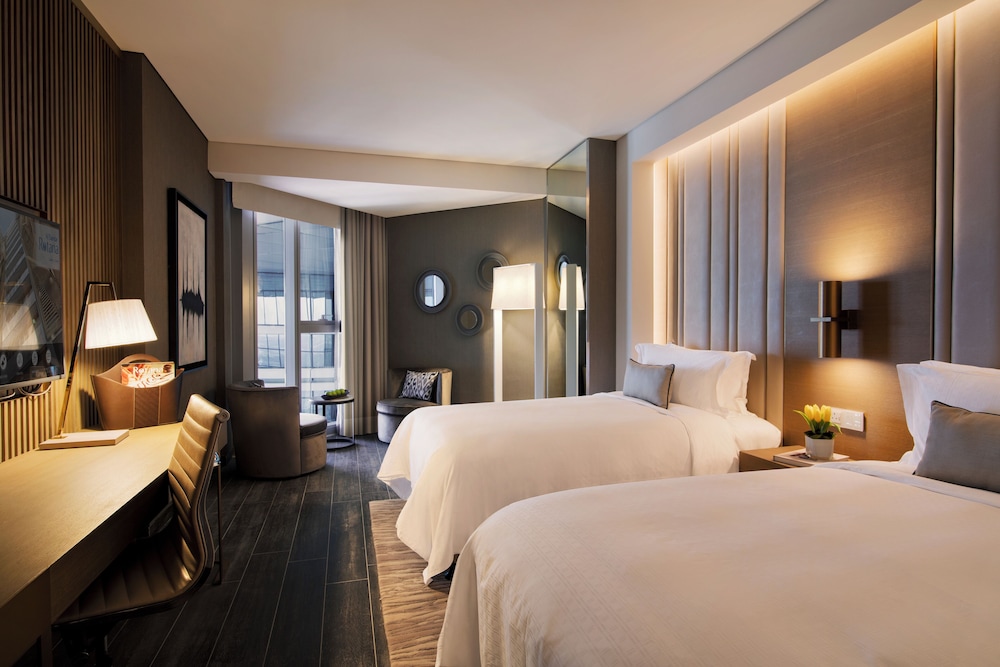 al bandar rotana dubai creek