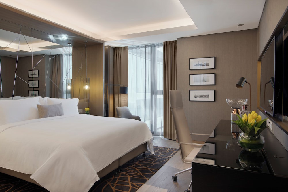 al bandar rotana dubai creek