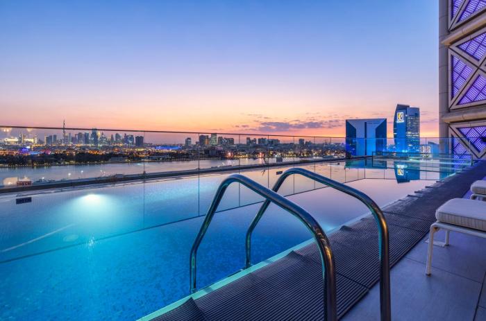 al bandar rotana dubai creek