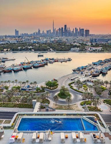 al bandar rotana dubai creek