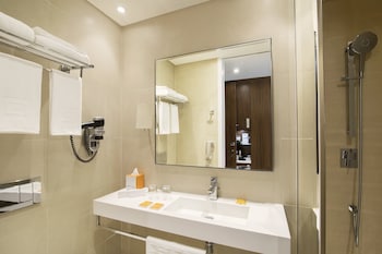 centro waha by rotana