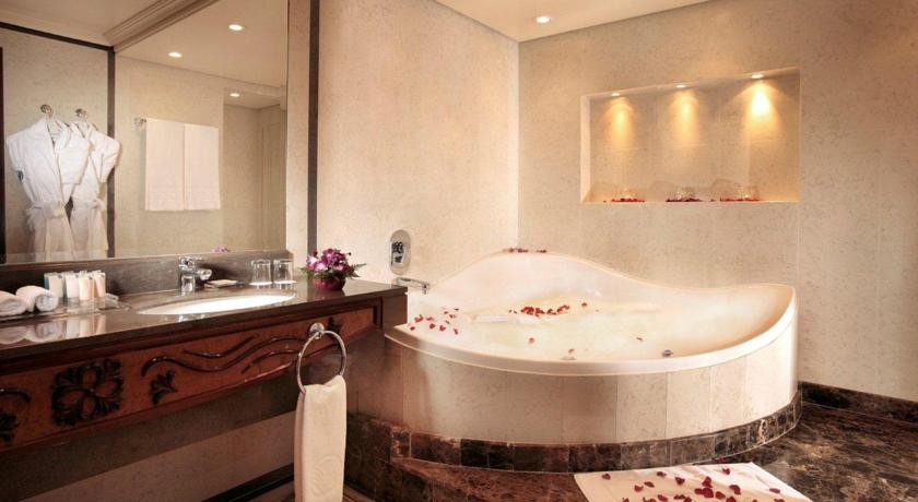 Gefinor Rotana,,5 star