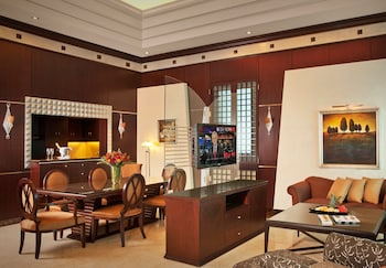 raouche arjaan by rotana