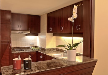 raouche arjaan by rotana