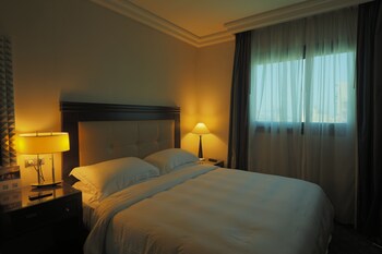 raouche arjaan by rotana