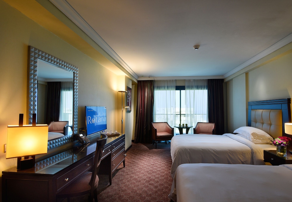 raouche arjaan by rotana