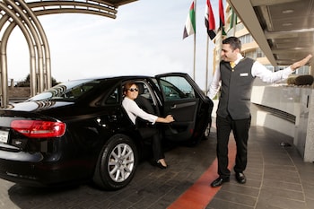 raouche arjaan by rotana