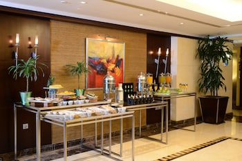 raouche arjaan by rotana